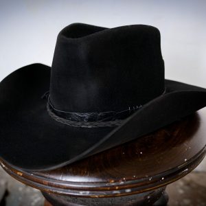 The Rowdy Outlaw - Image 7